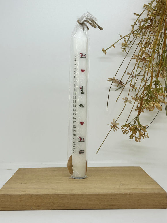 Calendar Candle Classic Christmas